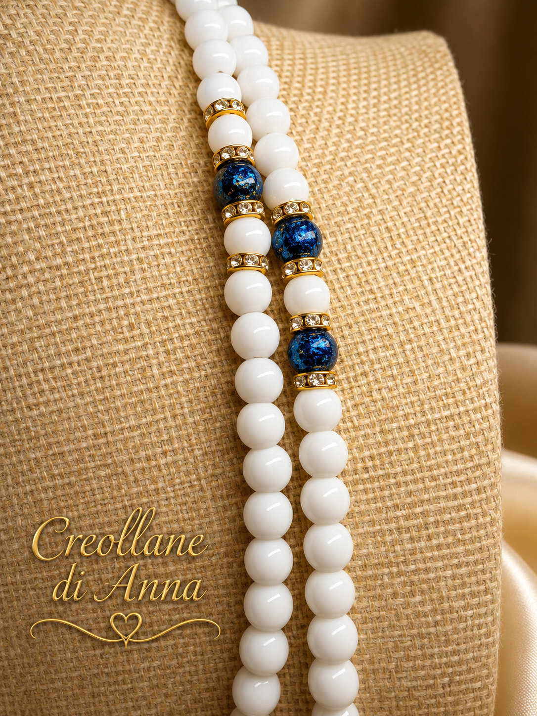 Collana Artigianale Handmade | Opale Bianco, Pietra Vulcanica Blu e Swarovski | Made in Italy