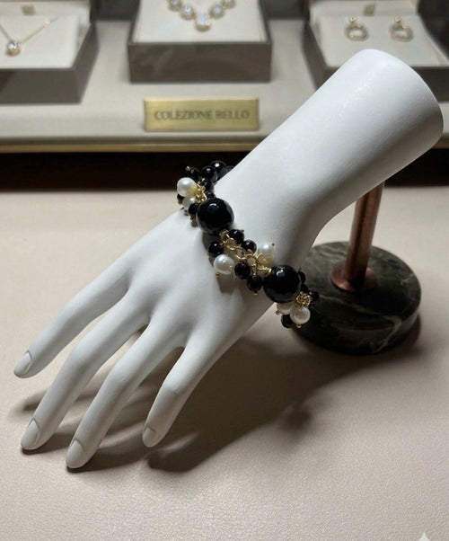 Bracciali Bracciale realizzato con calcedonio nero e perle di fiume naturali | Handmade Italia - Handmade Made in Italy