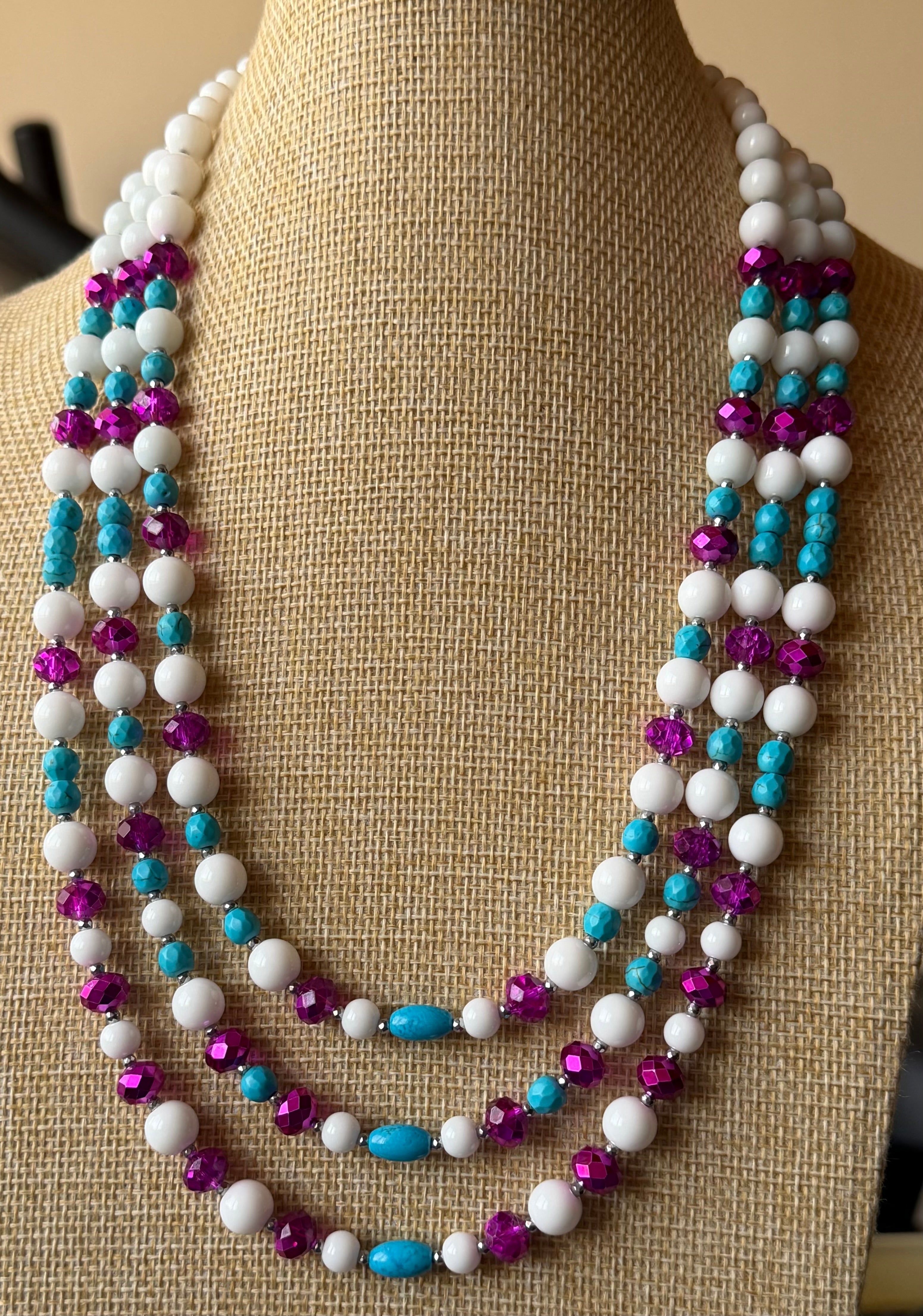 Collane Collana girocollo in turchinite, magnesite e cristalli | Handmade Italia - Handmade Made in Italy