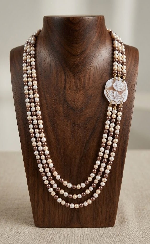 Collane Collana multifilo in perle di Maiorca e cameo | Handmade Italia - Handmade Made in Italy
