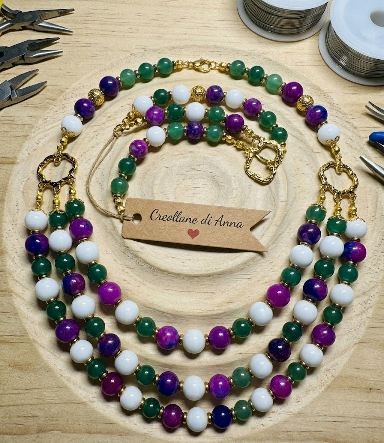 Collana Girocollo in Agata Tinta, Opale e Crisoprasio | Handmade Italia